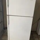 ثلاجة مطبخ حجم كبير