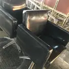 كراسي مشاغل وسؤالين حلاقة