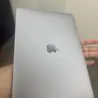 للبيع  MacBook Air 13-inch (Retina) إصدار 2018