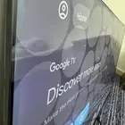 شاشة للبيع جديده استخدام بسيط جدا  ما اشتغلت إلا شهر تقريب