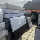 سرير ومراتب بطانيات مخدات