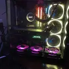 بي سي قيمنق pc للبيع مع شاشة