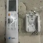 رموت مكيف ماندو جديدة بالكيس اصلية وكالة