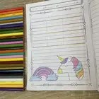 دفاتر مدرسية مزينة