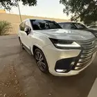 جيب لكزس 2023 فل