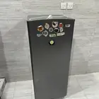 ثلاجة صغيرة