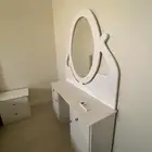 للبيع دولاب ملابس و تسريحه