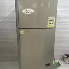 ثلاجه كبيره