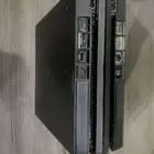 سوني 4 شبه جديد ونظيف مع يد سعره ب 700