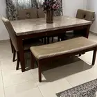 طاوله رخام ثقيله مع 6 كراسي