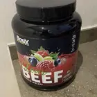 بيف بروتين توت استعمال اقل من 10 سكوبات