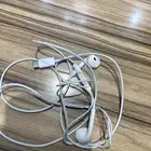 سماعة أبل سلكية ايفون 16