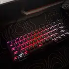 كيبورد للبيع مايشتكي من شي شاريه ب 700 واستخدمته سنه