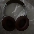 سماعه جديده مافيه شي