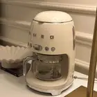 الة قهوة ماركة smeg
