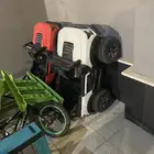 3 سيارات كهربائة للاطفال للبيع