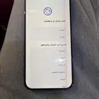 للبيع جوال ايفون 16 نضيف خلفيته وطرف الشاشه مكسر وسعرهم 300