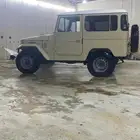 ربع مقفص مديل 1982 مسقط