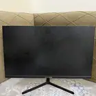 شاشة وسماعة