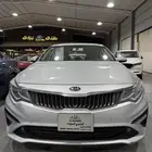 كيا اوبتيما 2020 فضي لدى معرض(عبيد الرشيدي)
