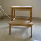 سلم خشبي