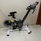 دراجة سيكل رياضي ثابت كهربائي