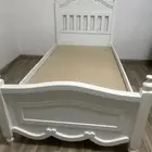 سريرين للبيع