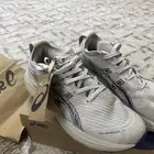 للبيع شوز asics جديد اصلي