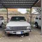 هايلكس 1982 للبيع