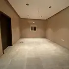 شقة 4 غرف شامل كهرباء وماء (سنوي)
