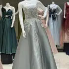 فستان للبيع ما انلبس الا مره المقاس Sو M