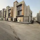 للبيع شقق ارضيه ببايكة سيارة وشقق علويه ف ابها المحاله
