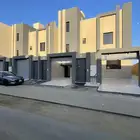 للبيع فيلا روف دور ثانى مع ملحق من 750 الف شمال الخميس