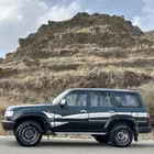 جيب صالون لاندكروزر 1993 نظيف