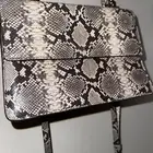 شنطة نسائية