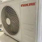 للبيع. مكيف اسبلت نظيف