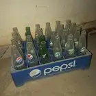 للبيع بطاريه سياره و سلت ببسي قديمه