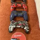 4 يدات سوني 4 ثنتين اصليه وثنتين تجاريه