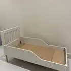 سرير اطفال نع الطراحه