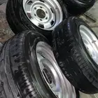 جنوط ددسن مع كفرات مقاس 15