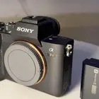 للبيع كاميرة (Sony A7 R iv (Mark4 بحاله الجديدة