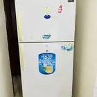للبيع ثلاجة نظيف خاليه من العيوب