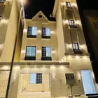 للبيع شقق ارضي بحوش و شقق علوي مع سطح حي الموسى