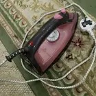 مكواة ملابس شبه جديدة استخدام قليل