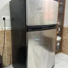 ثلاجة مع فريزا امريكية ويرلبول للبيع شاريها ب 2800 ياخوان