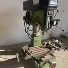 دريل يعمل عمل فريزه