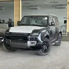 لاند روفر ديفندر HSE V6 XDynamic أسود 2025 ب 389الف شامل