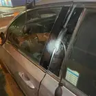 فتح باب السيارة