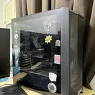 - للبيع بي سي قيمنق   شاشتين