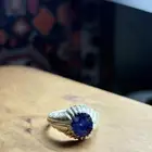 خاتم ياقوت ازرق معه شهاده